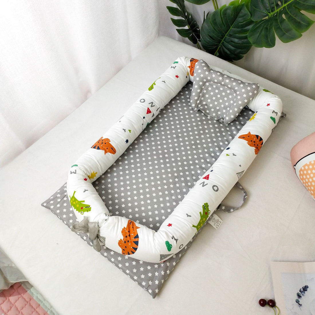 Portable Crib Bed Removable Baby Sleeping